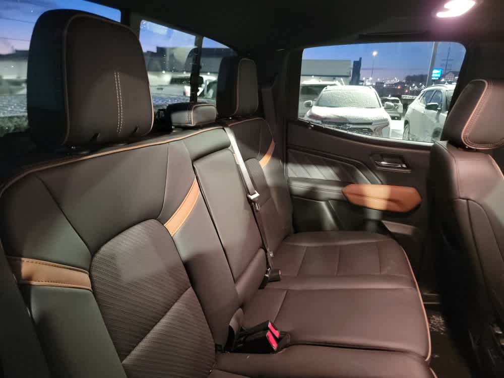 Thumbnail: 2025 GMC Canyon - 20