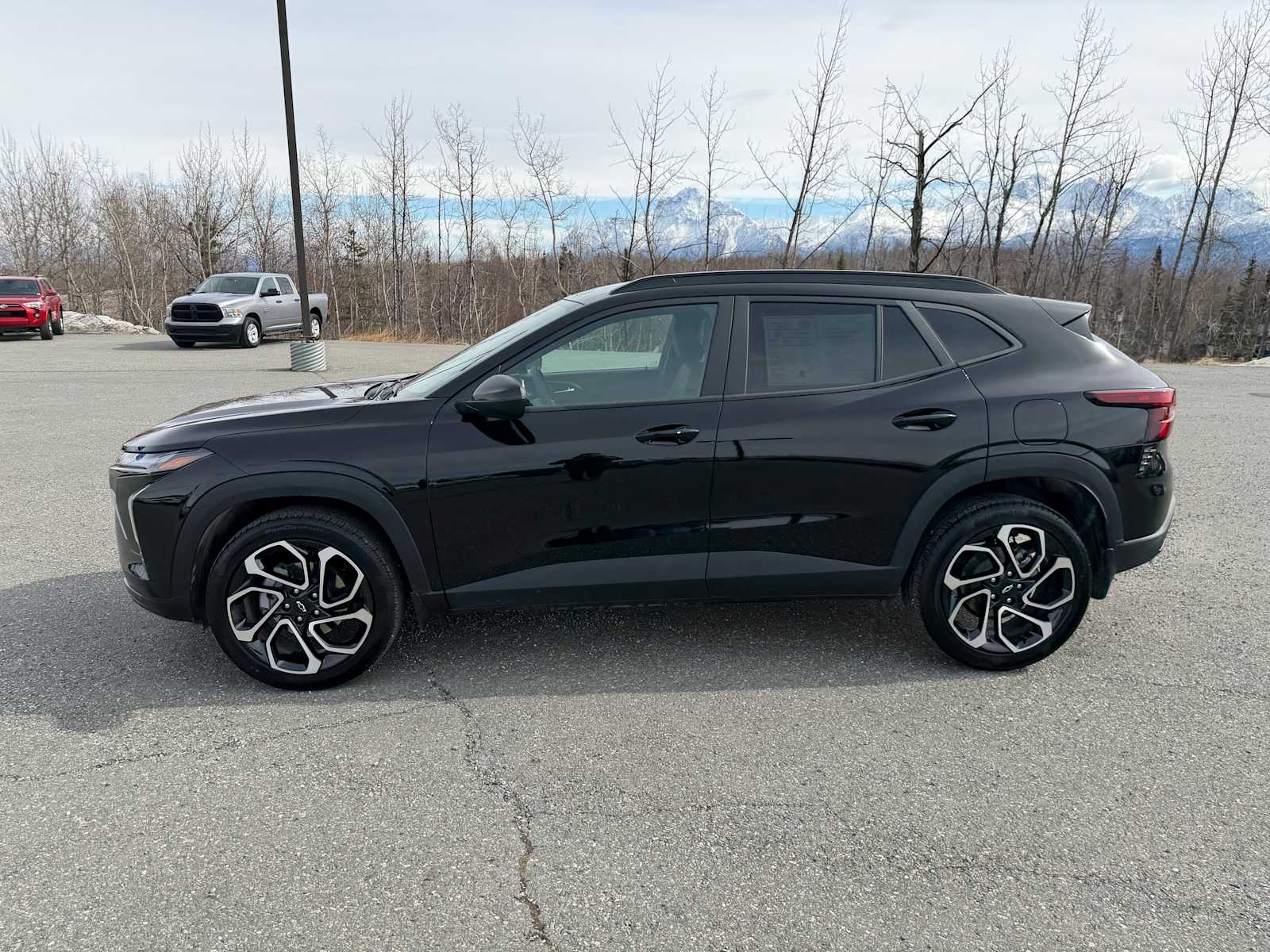 Thumbnail: 2026 Chevrolet Trax - 9