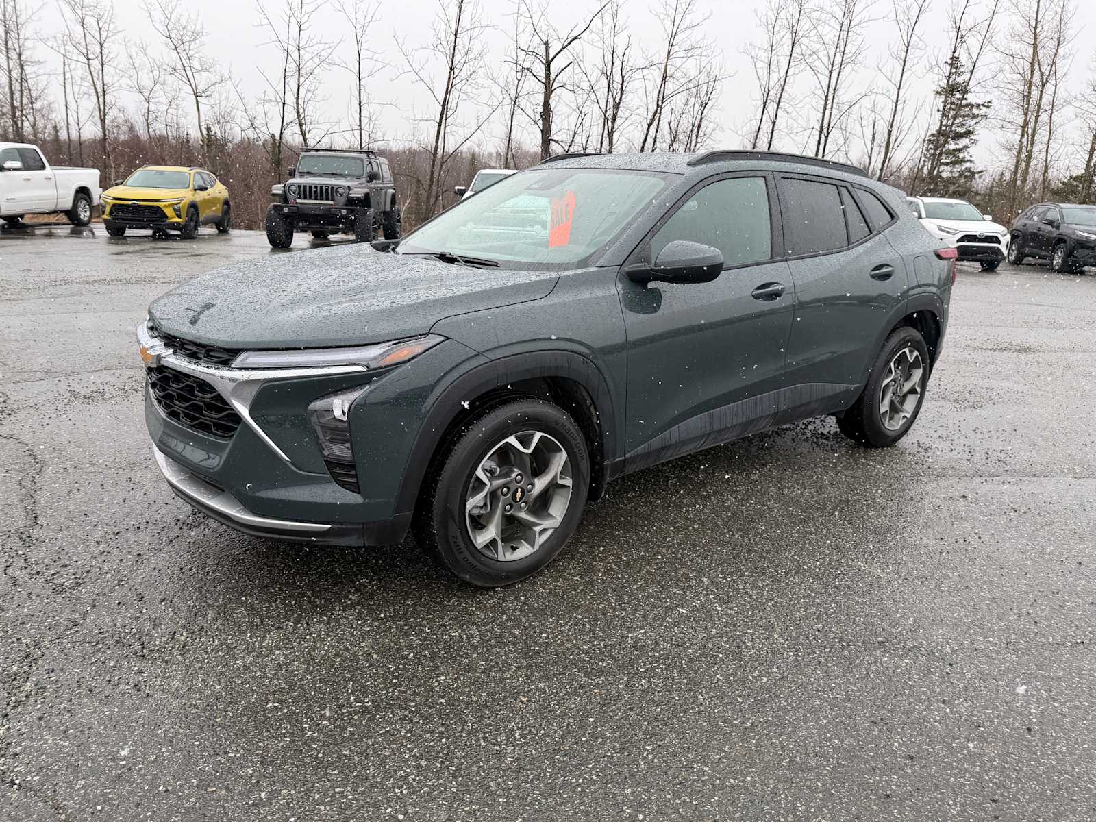 Thumbnail: 2026 Chevrolet Trax - 3