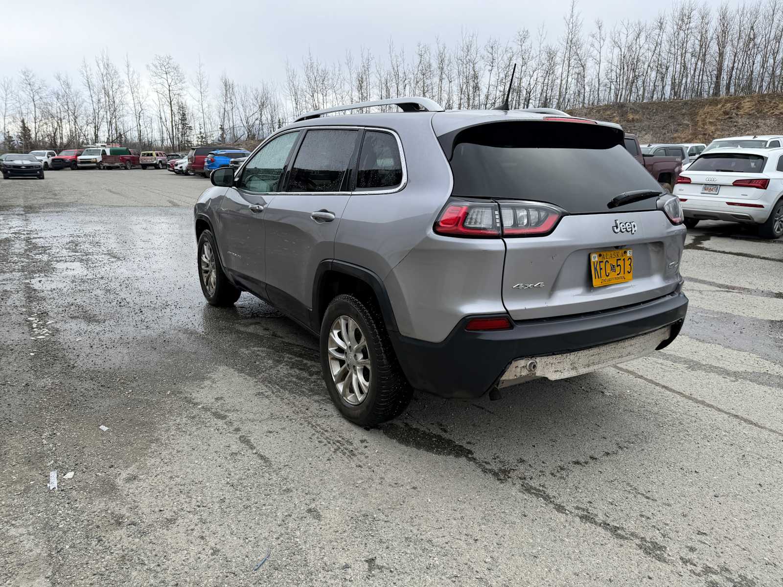 Thumbnail: 2019 Jeep Cherokee - 9
