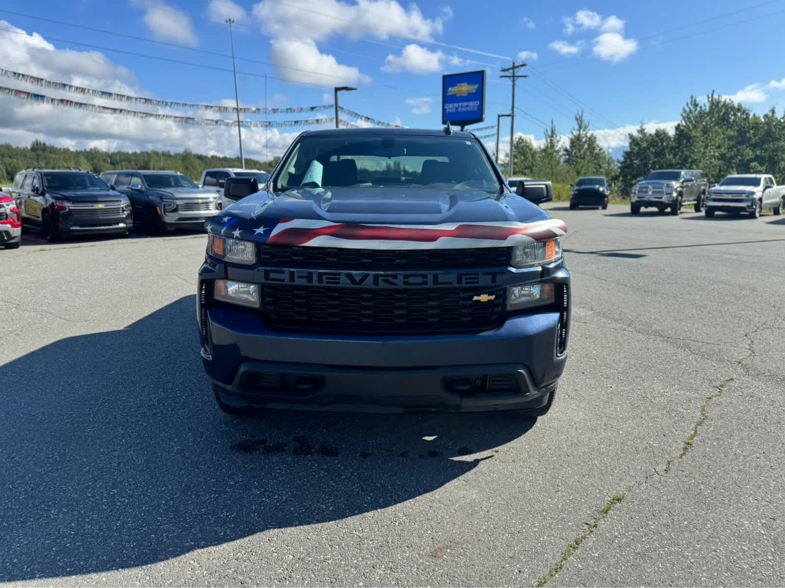 Thumbnail: 2019 Chevrolet Silverado 1500 - 8