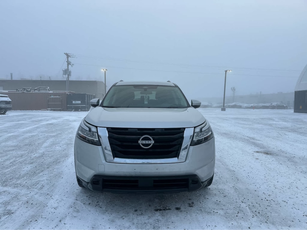 Used 2022 Nissan Path SV