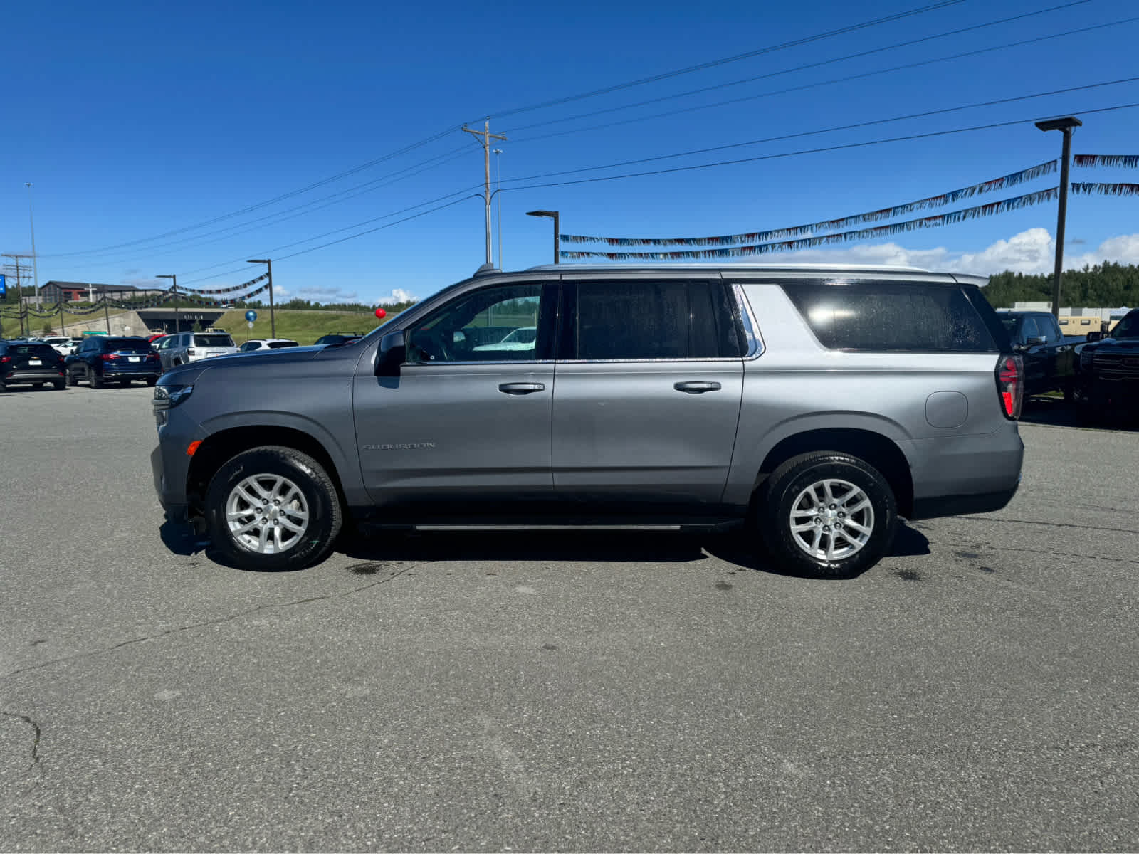 Used 2021 Chevrolet Suburban LT with VIN 1GNSKCKD0MR175068 for sale in Wasilla, AK