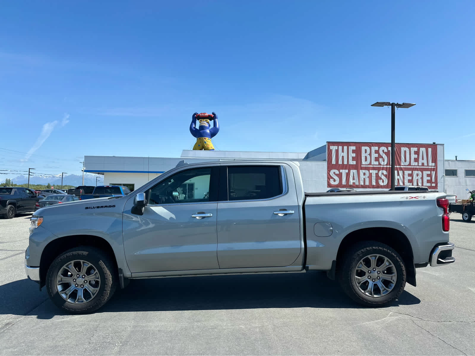 2023 Chevrolet Silverado 1500 LTZ 4