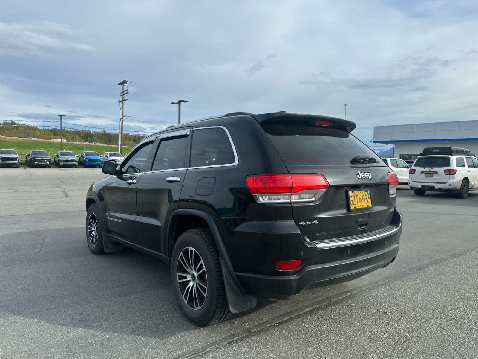 Thumbnail: 2015 Jeep Grand Cherokee - 5
