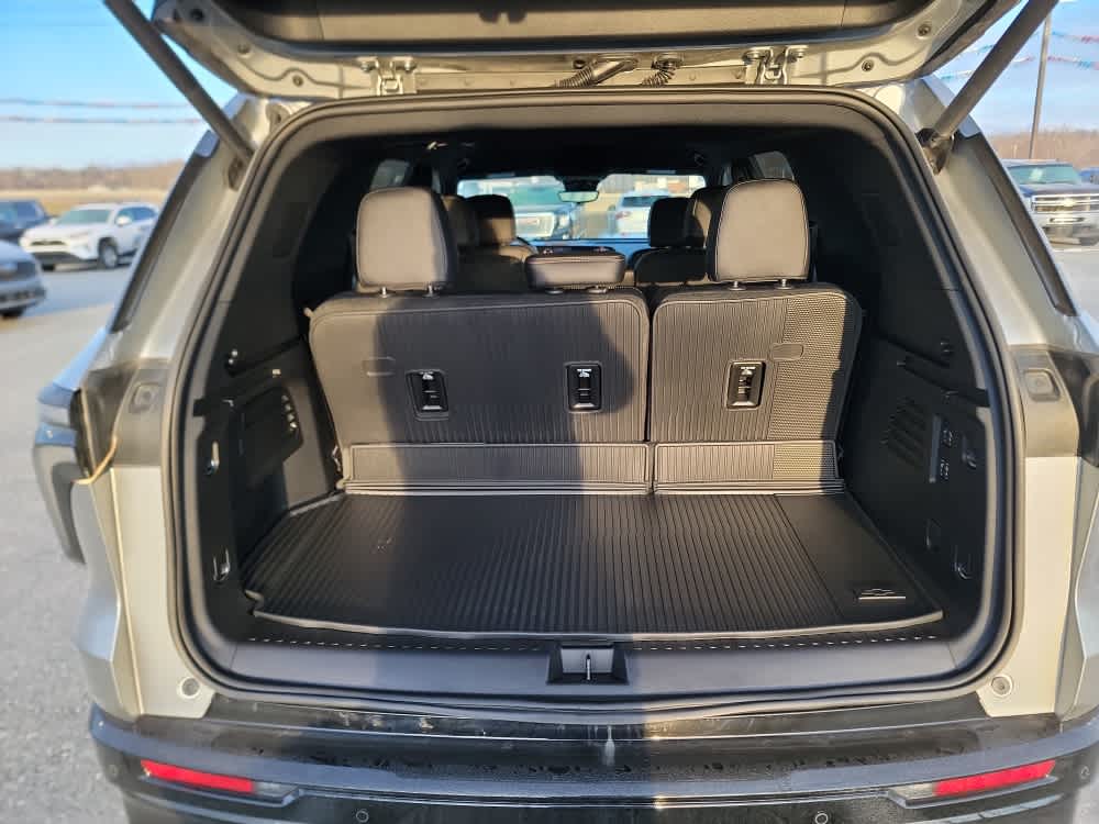 Thumbnail: 2026 Chevrolet Traverse - 21