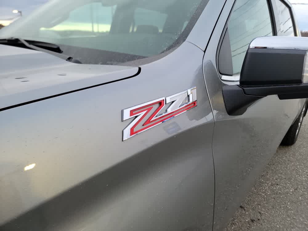 Thumbnail: 2026 Chevrolet Silverado 1500 - 24