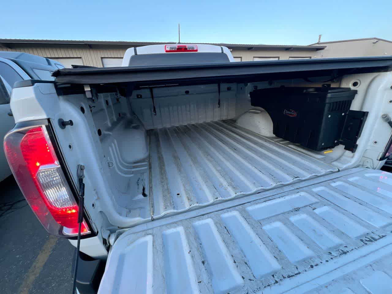 Thumbnail: 2017 GMC Canyon - 22