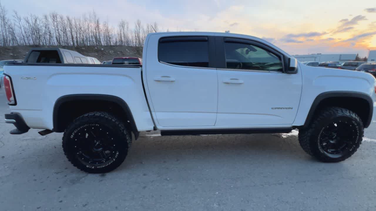 Thumbnail: 2017 GMC Canyon - 3