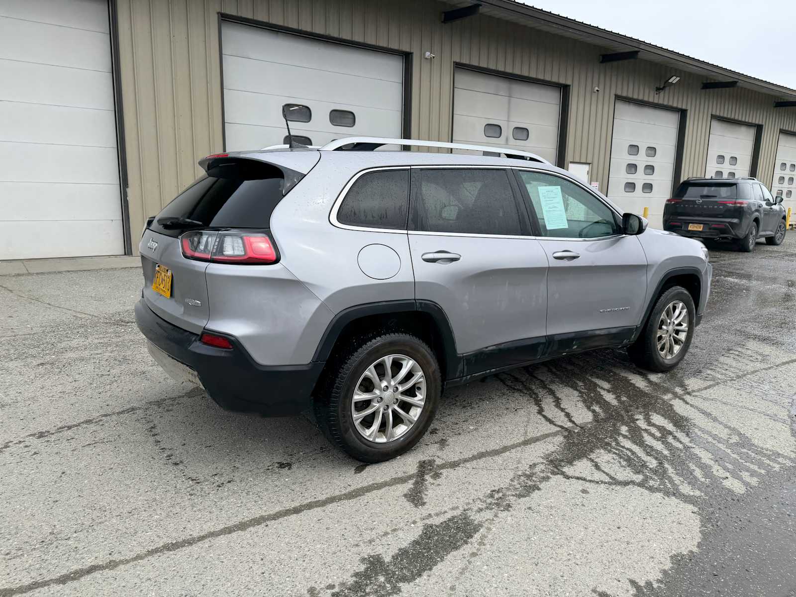Thumbnail: 2019 Jeep Cherokee - 7