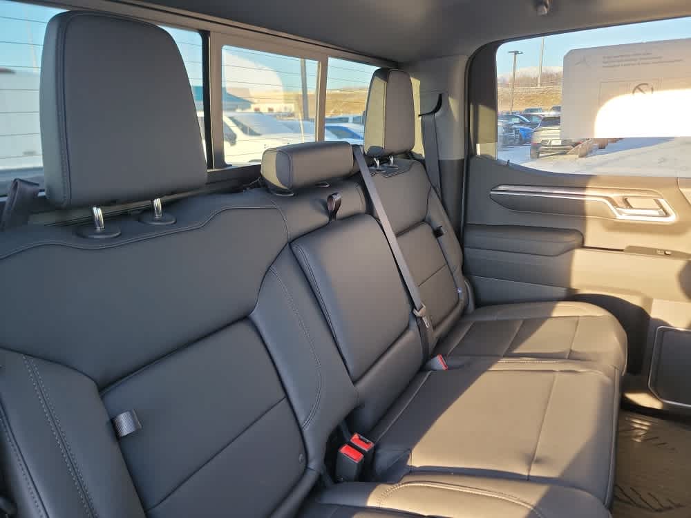 Thumbnail: 2026 Chevrolet Silverado 1500 - 21