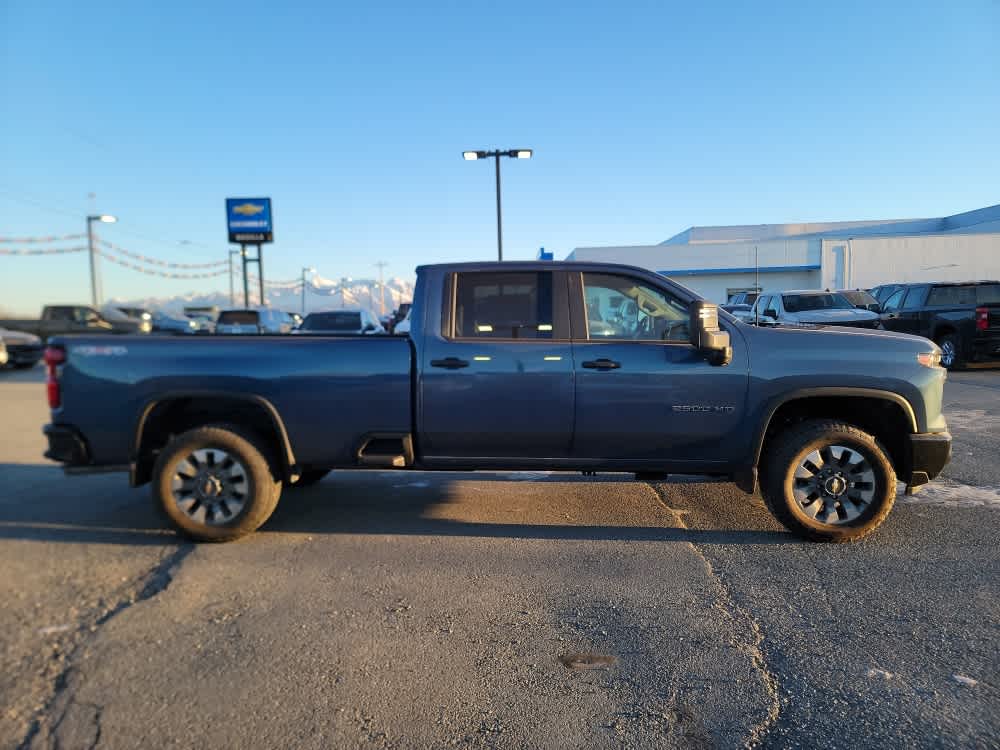 Thumbnail: 2026 Chevrolet Silverado 2500 - 6