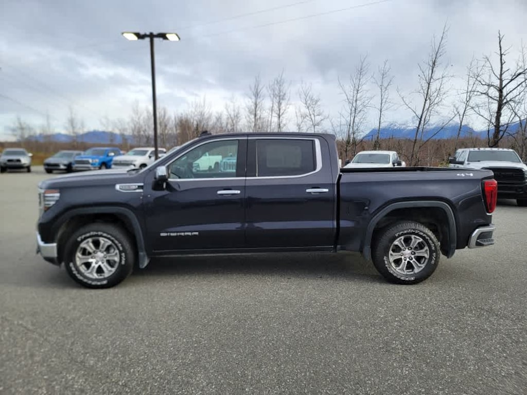Used 2025 GMC Sierra 1500 SLT Truck