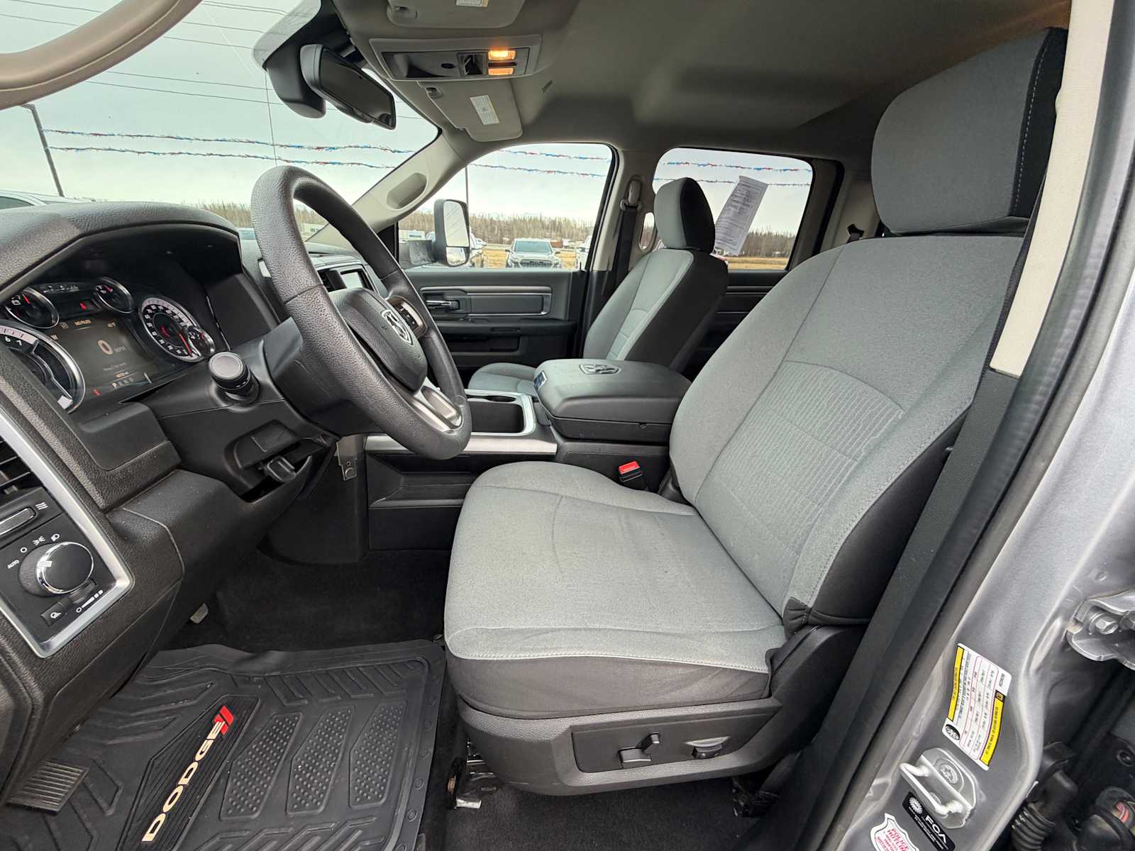 Thumbnail: 2022 RAM 1500 Classic - 7