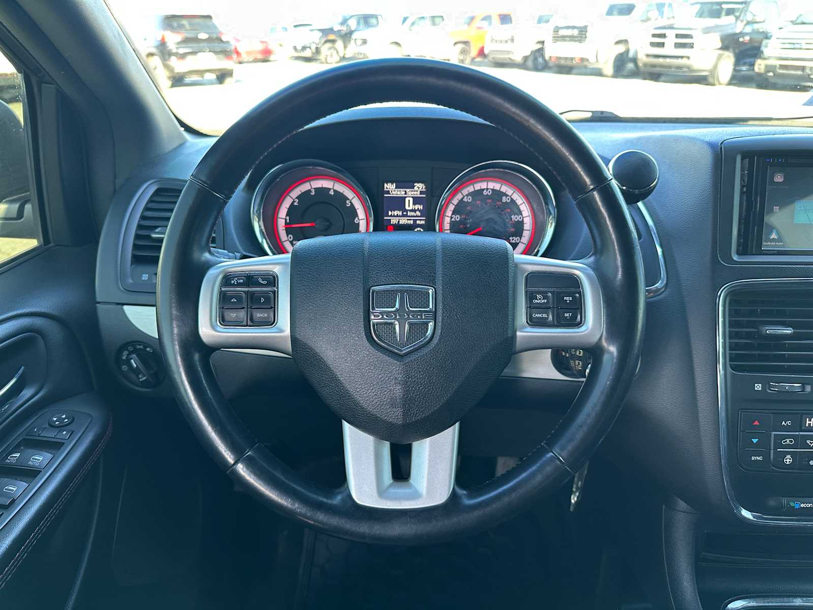 Thumbnail: 2020 Dodge Grand Caravan - 16