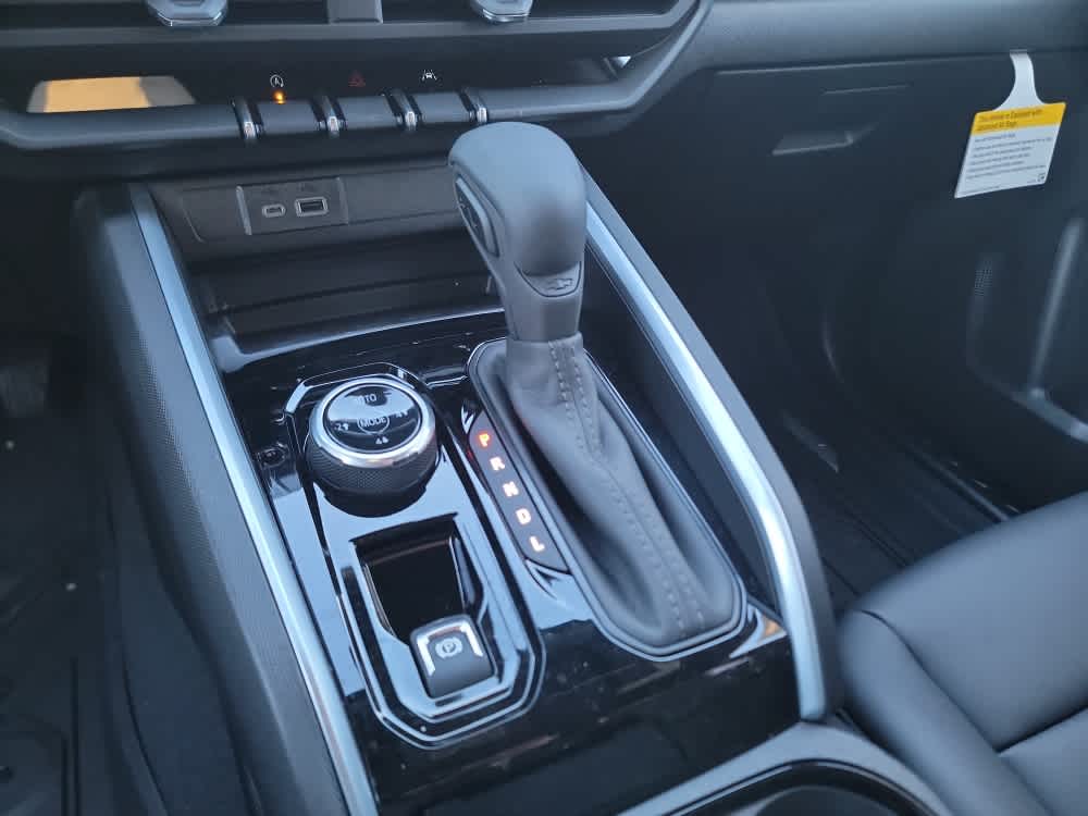 Thumbnail: 2026 Chevrolet Colorado - 14