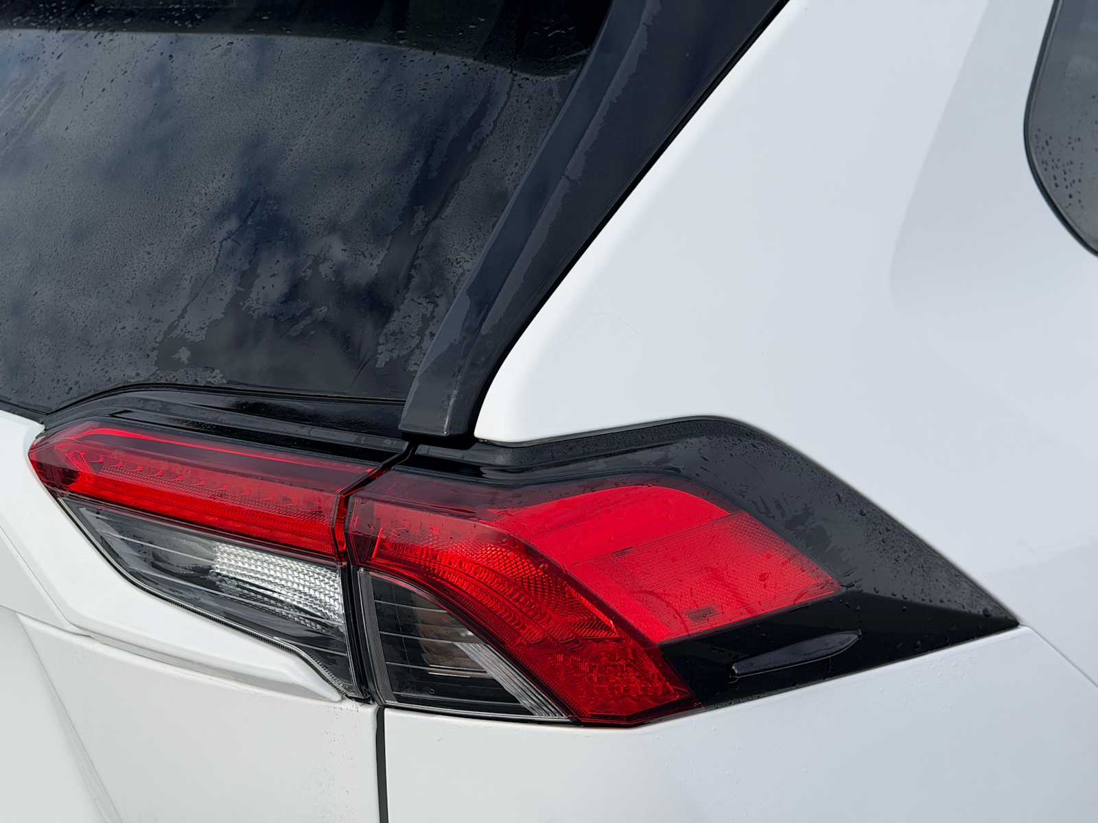 Thumbnail: 2023 Toyota RAV4 - 18