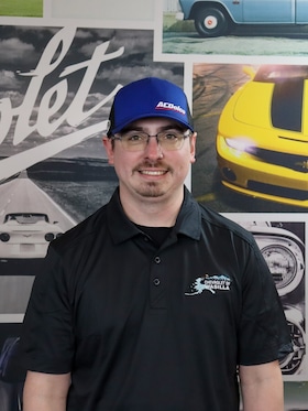 Staff member Mark Fowler from ID_c0f7c0493e8c