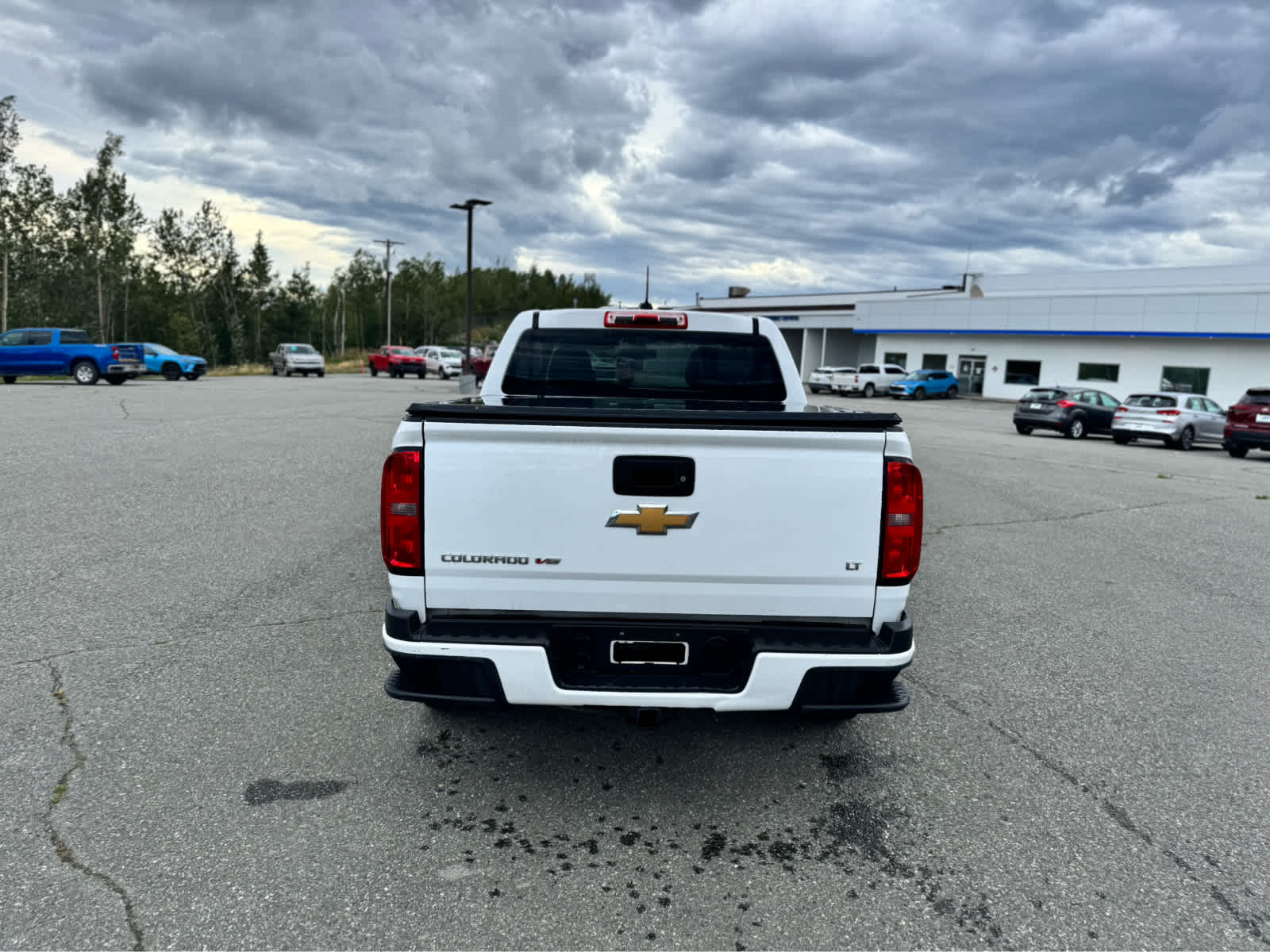 Thumbnail: 2017 Chevrolet Colorado - 4