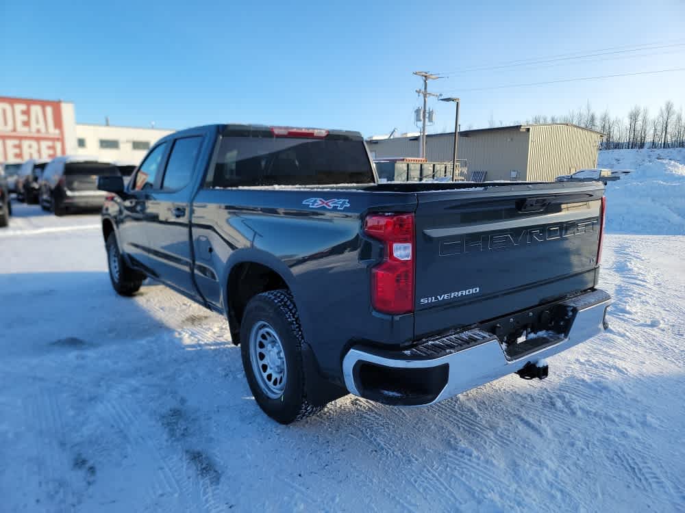 Thumbnail: 2026 Chevrolet Silverado 1500 - 3