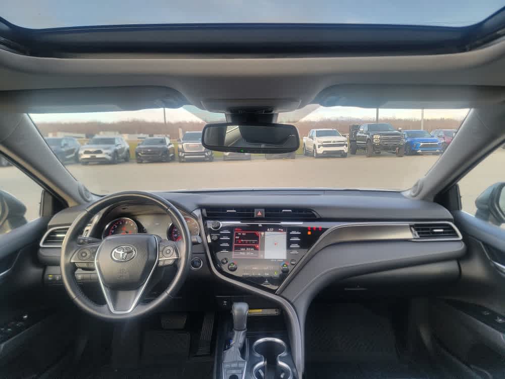 Thumbnail: 2019 Toyota Camry - 25