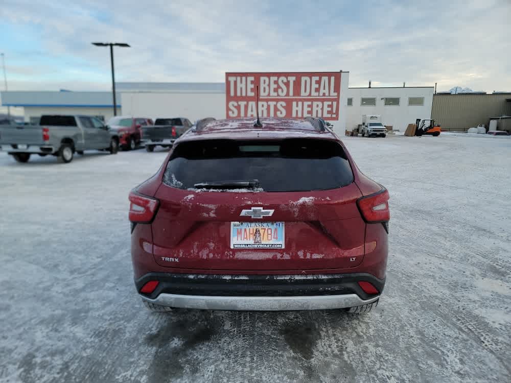 Thumbnail: 2025 Chevrolet Trax - 4