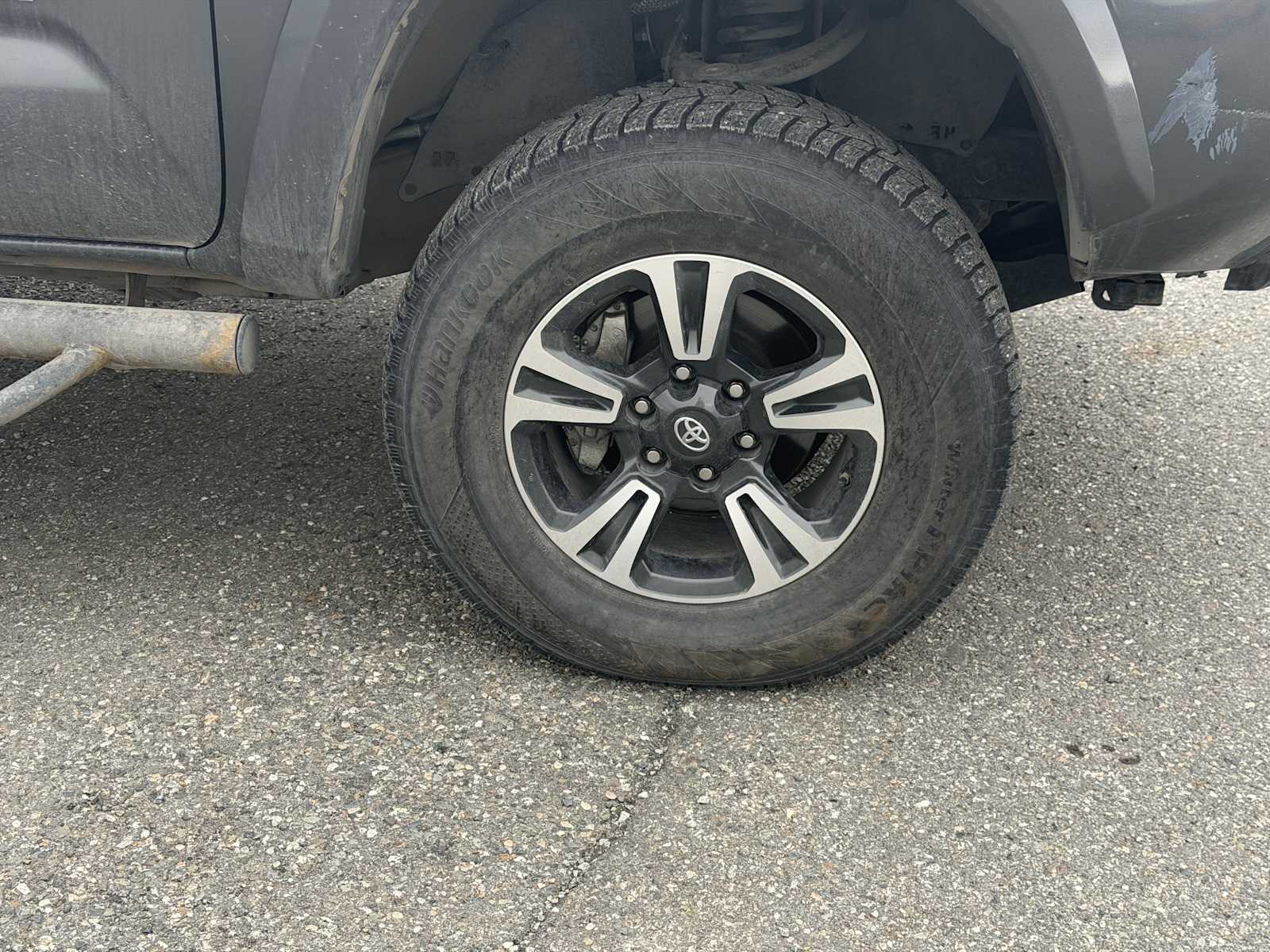 Thumbnail: 2019 Toyota Tacoma - 19
