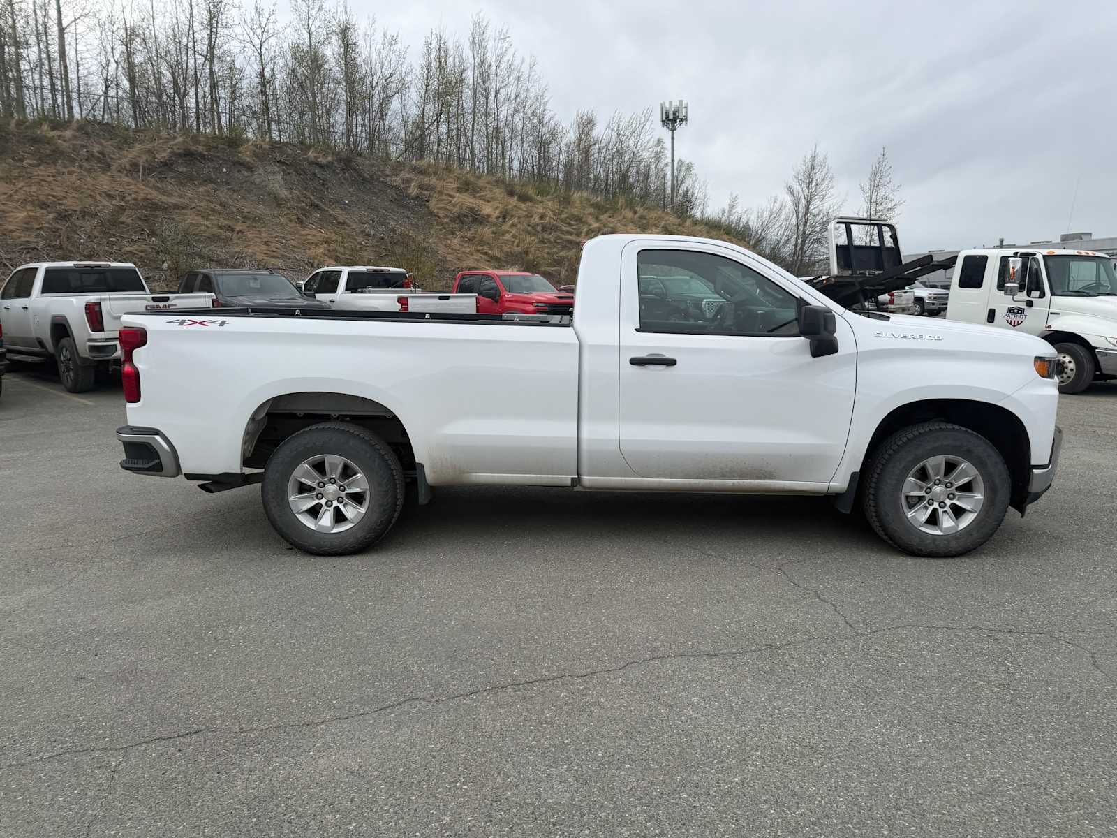 Thumbnail: 2022 Chevrolet Silverado 1500 - 6