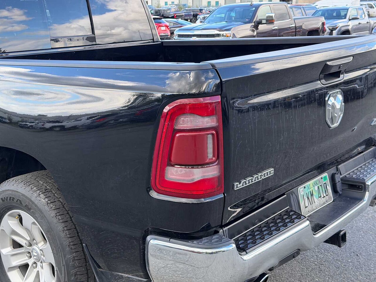 2023 Ram 1500 Laramie Crew Cab 4x4 57 Box - Image 11
