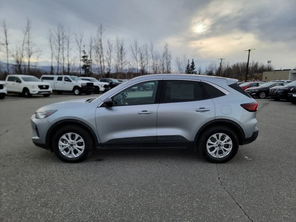 Used 2024 Ford Escape Active