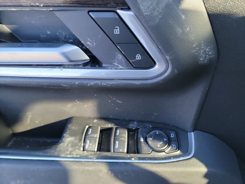 Thumbnail: 2026 Chevrolet Silverado 1500 - 10