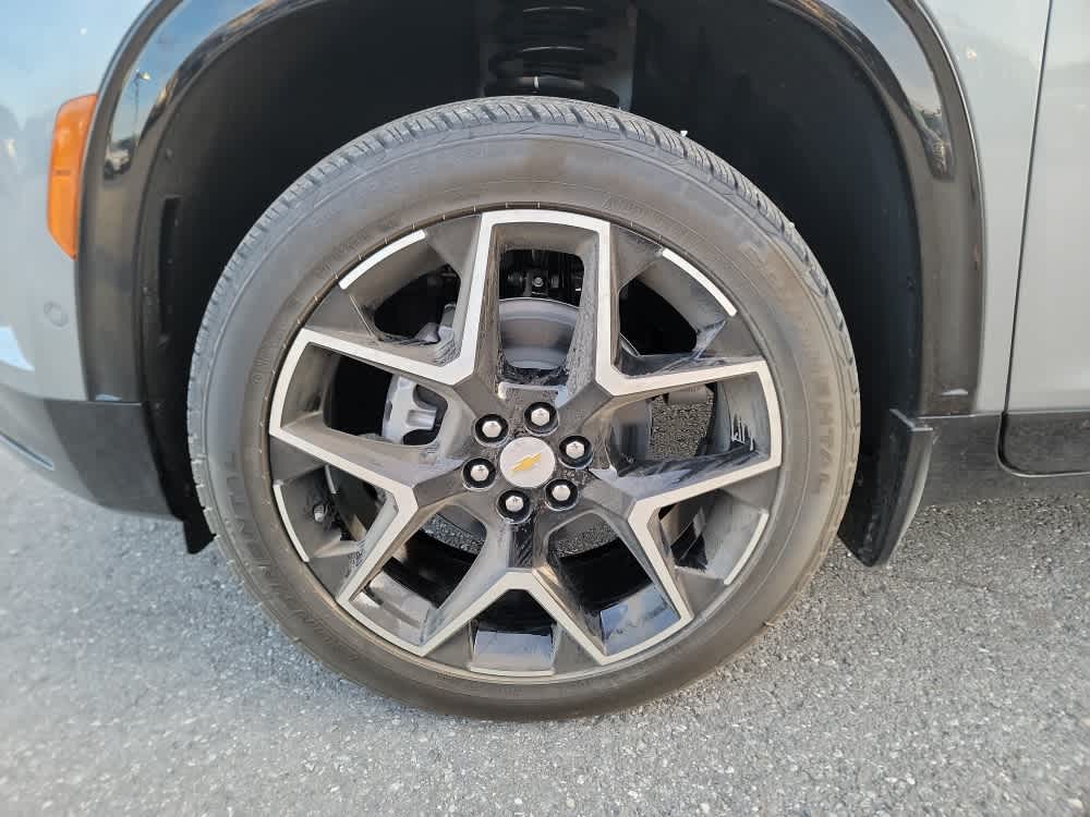 Thumbnail: 2026 Chevrolet Traverse - 9