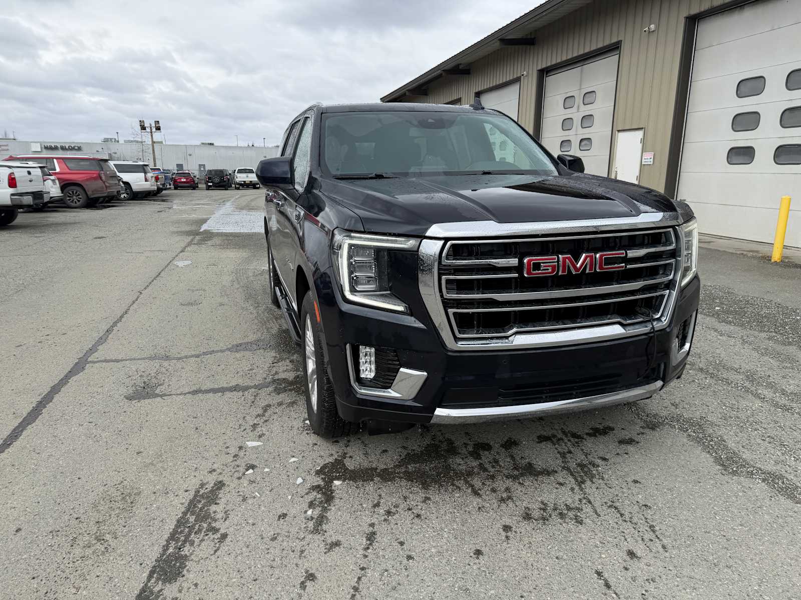 Thumbnail: 2023 GMC Yukon - 4