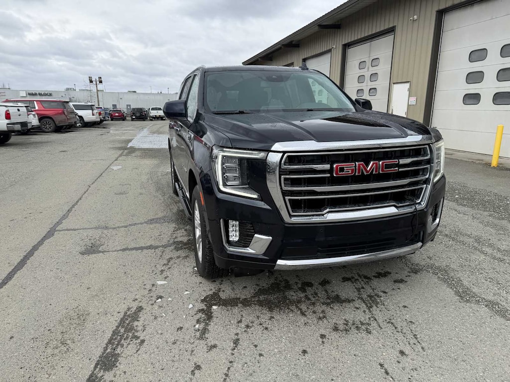 Used 2023 GMC Yukon SLT SUV