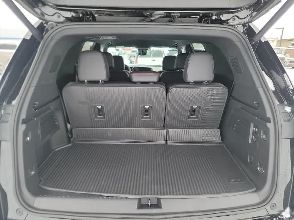 Thumbnail: 2026 Chevrolet Traverse - 13