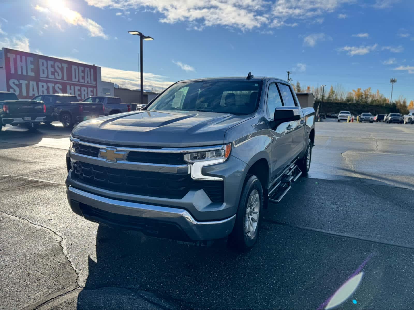 2023 Chevrolet Silverado 1500 LT's photo