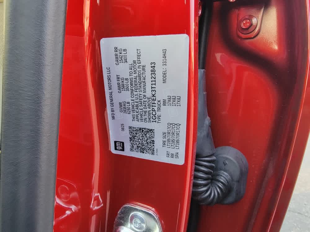 Thumbnail: 2026 Chevrolet Colorado - 21