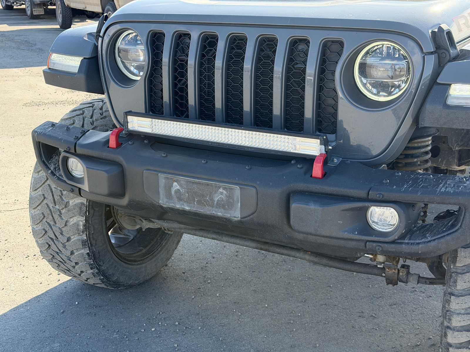 Thumbnail: 2022 Jeep Gladiator - 15