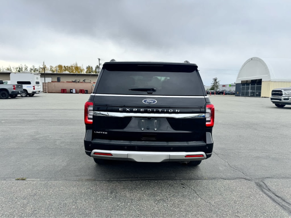 Used 2024 Ford Expedition Limited