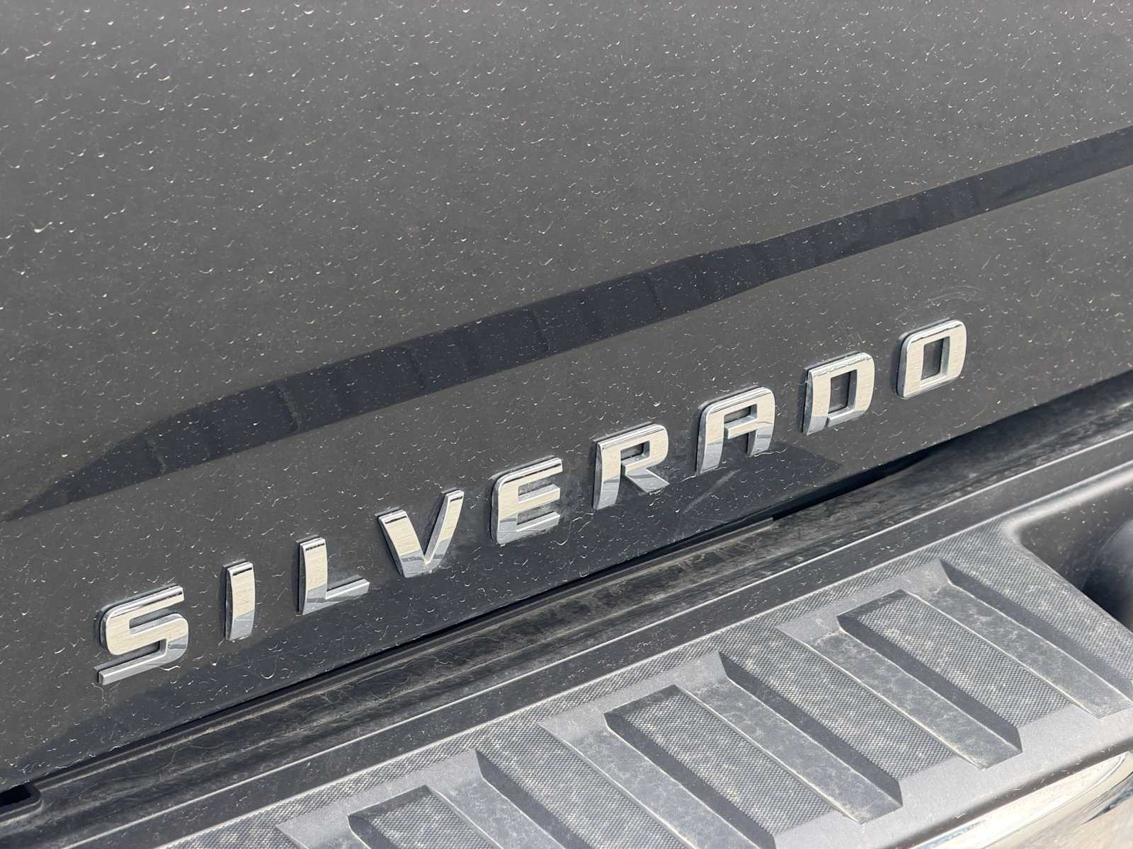Thumbnail: 2017 Chevrolet Silverado 1500 - 21