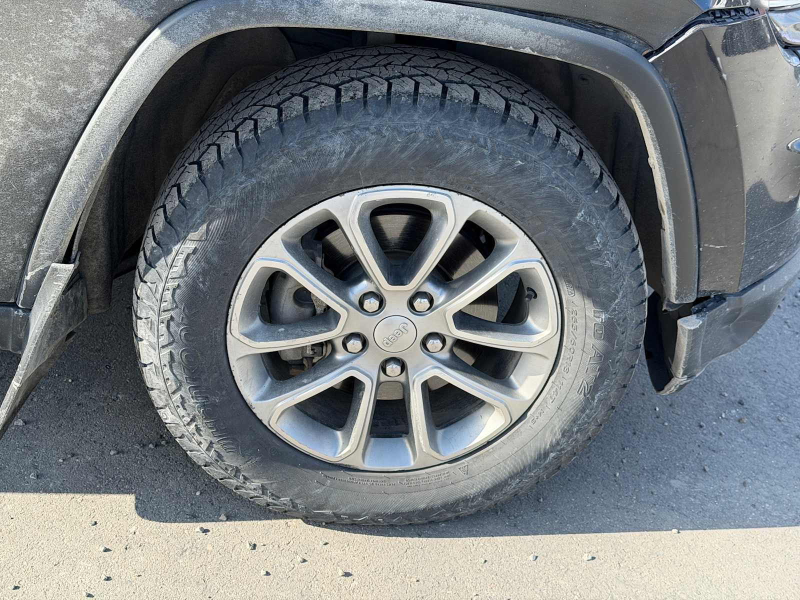 Thumbnail: 2015 Jeep Grand Cherokee - 20