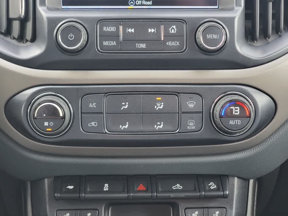 Thumbnail: 2016 Chevrolet Colorado - 17