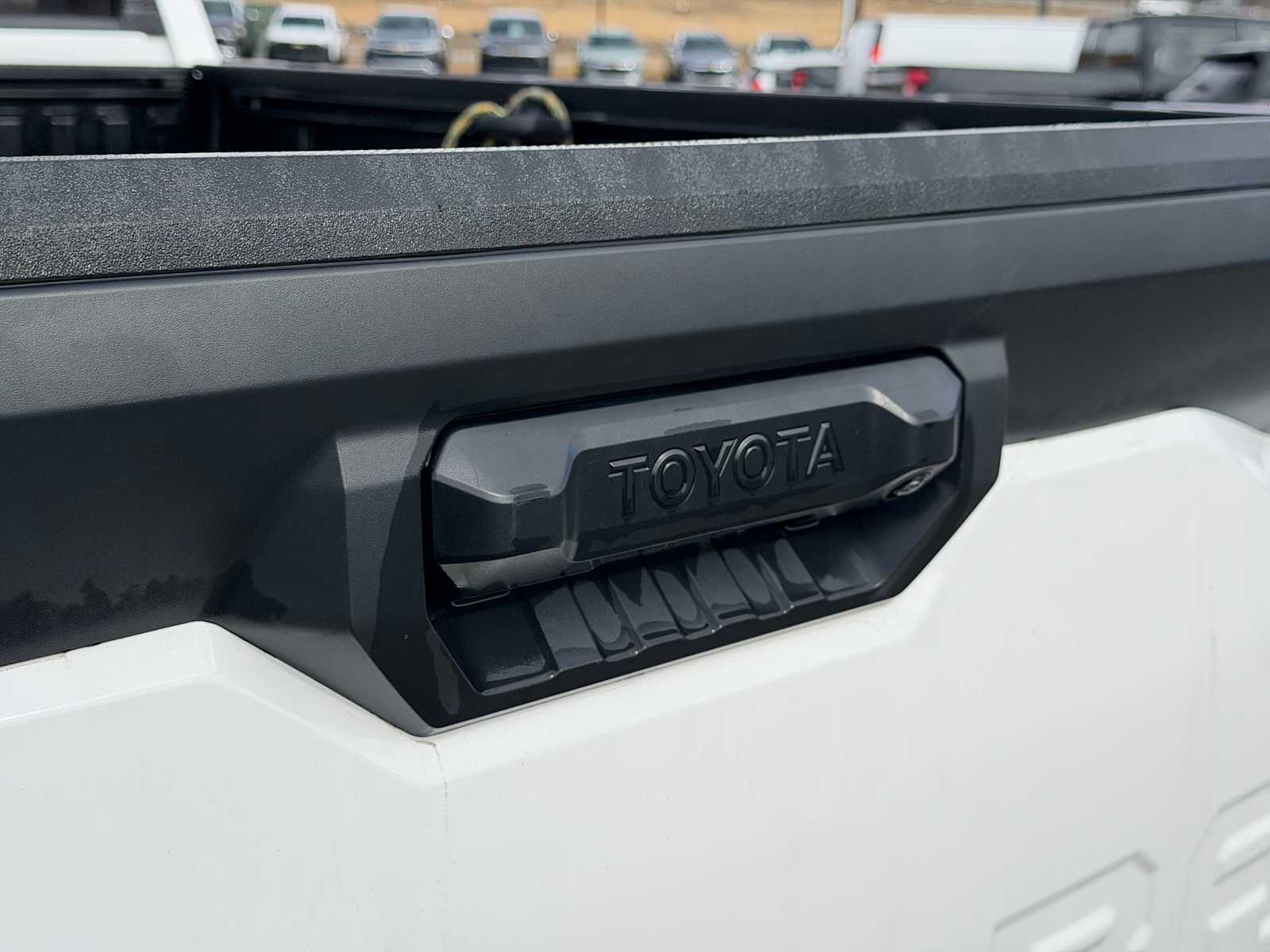 Thumbnail: 2024 Toyota Tundra - 21