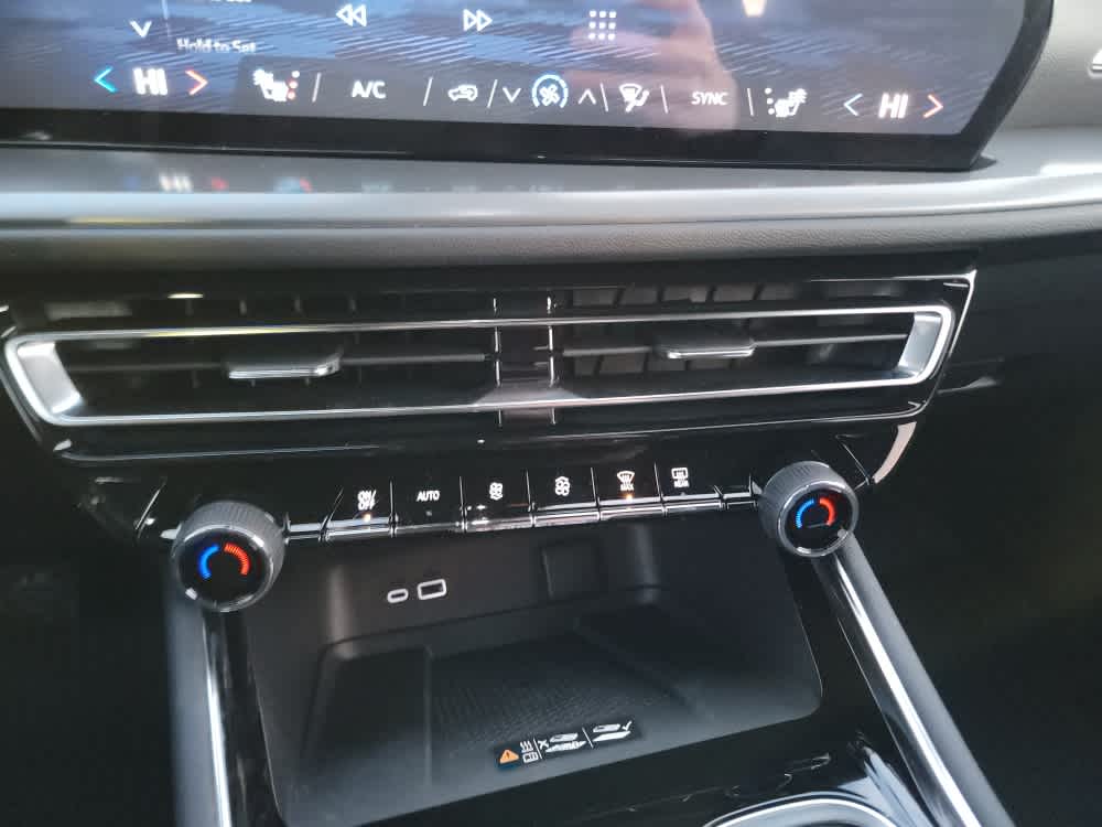 Thumbnail: 2026 Chevrolet Traverse - 18