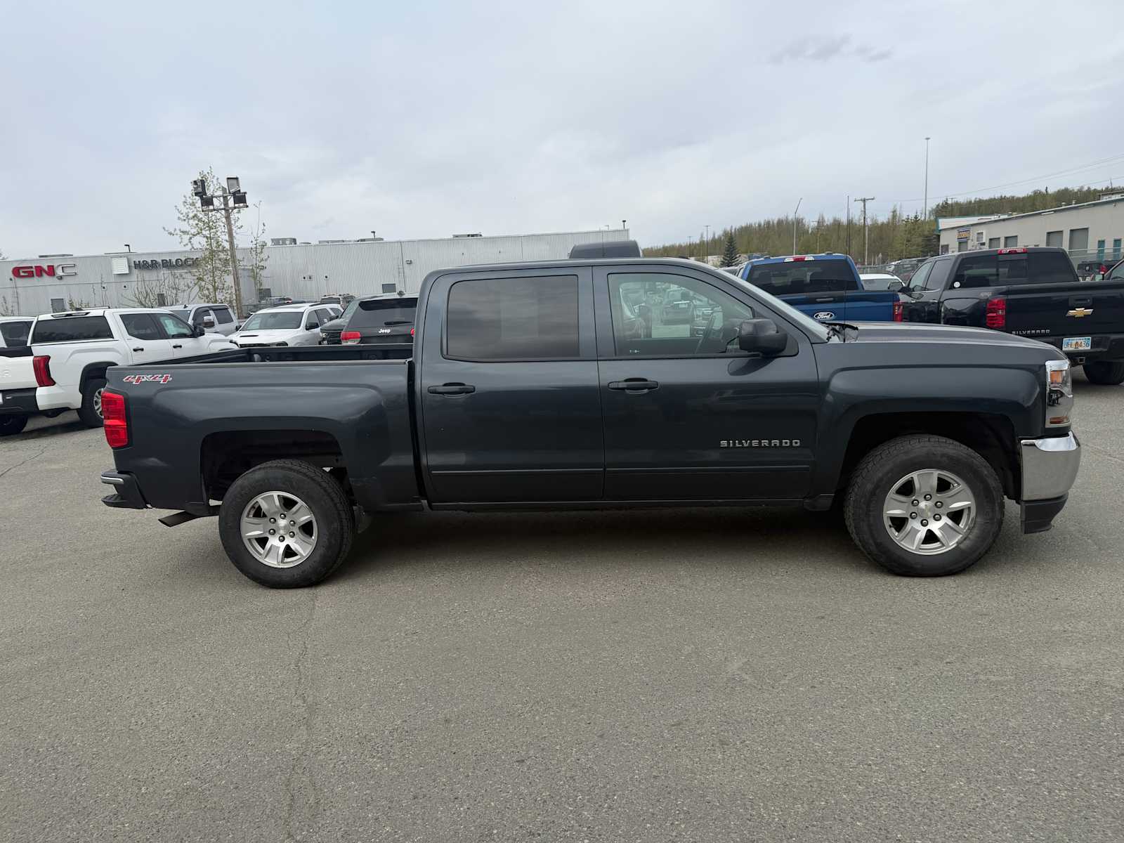 Thumbnail: 2017 Chevrolet Silverado 1500 - 6