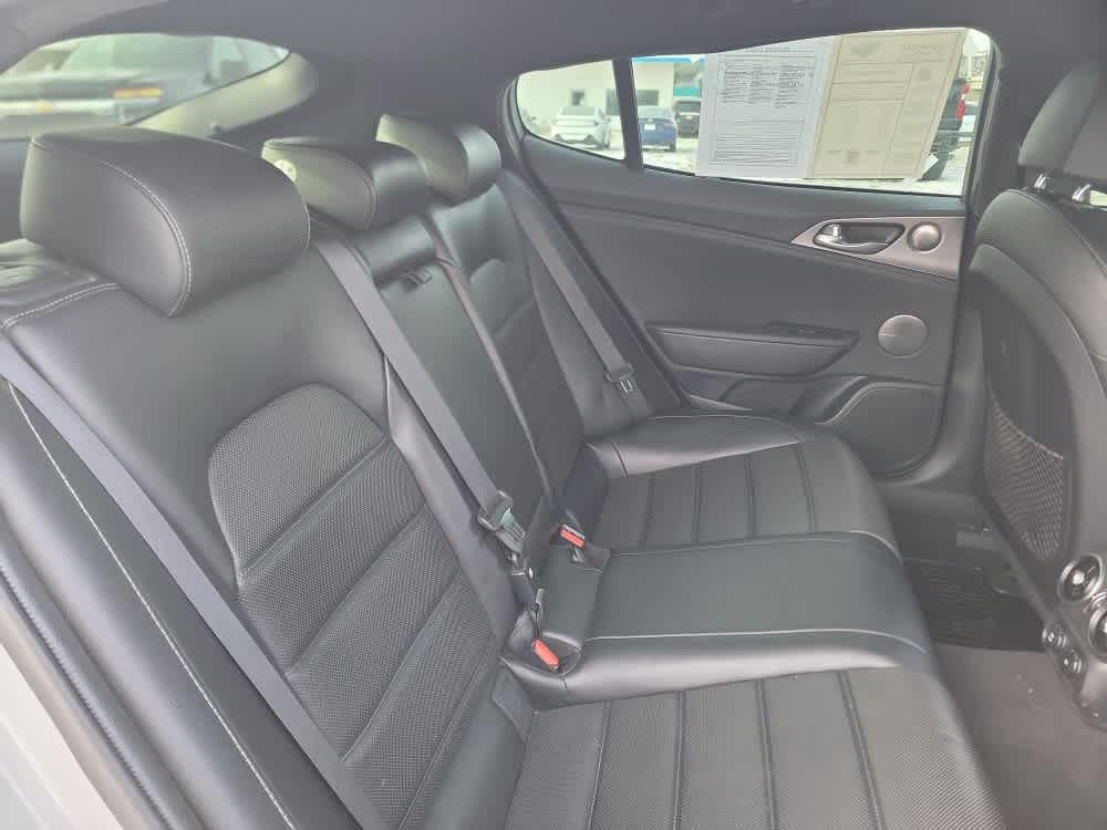 Thumbnail: 2018 Kia Stinger - 21