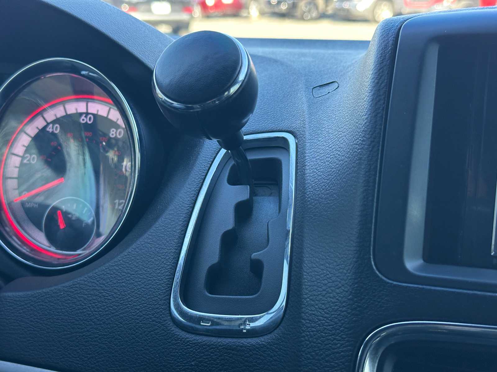 Thumbnail: 2020 Dodge Grand Caravan - 4