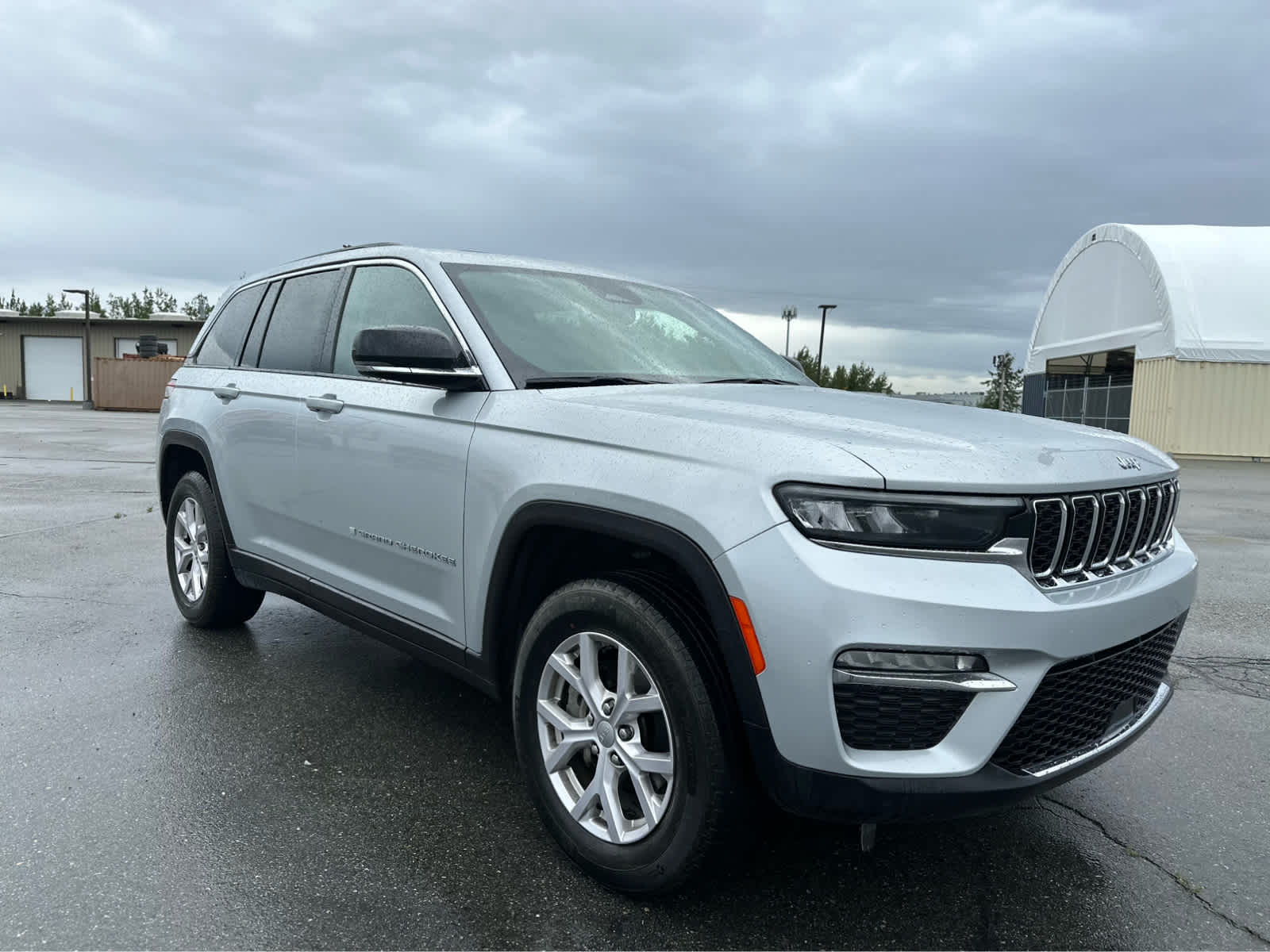 Thumbnail: 2022 Jeep Grand Cherokee - 9
