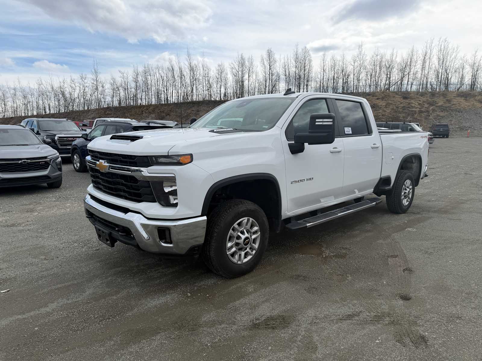 Thumbnail: 2025 Chevrolet Silverado 2500 - 3