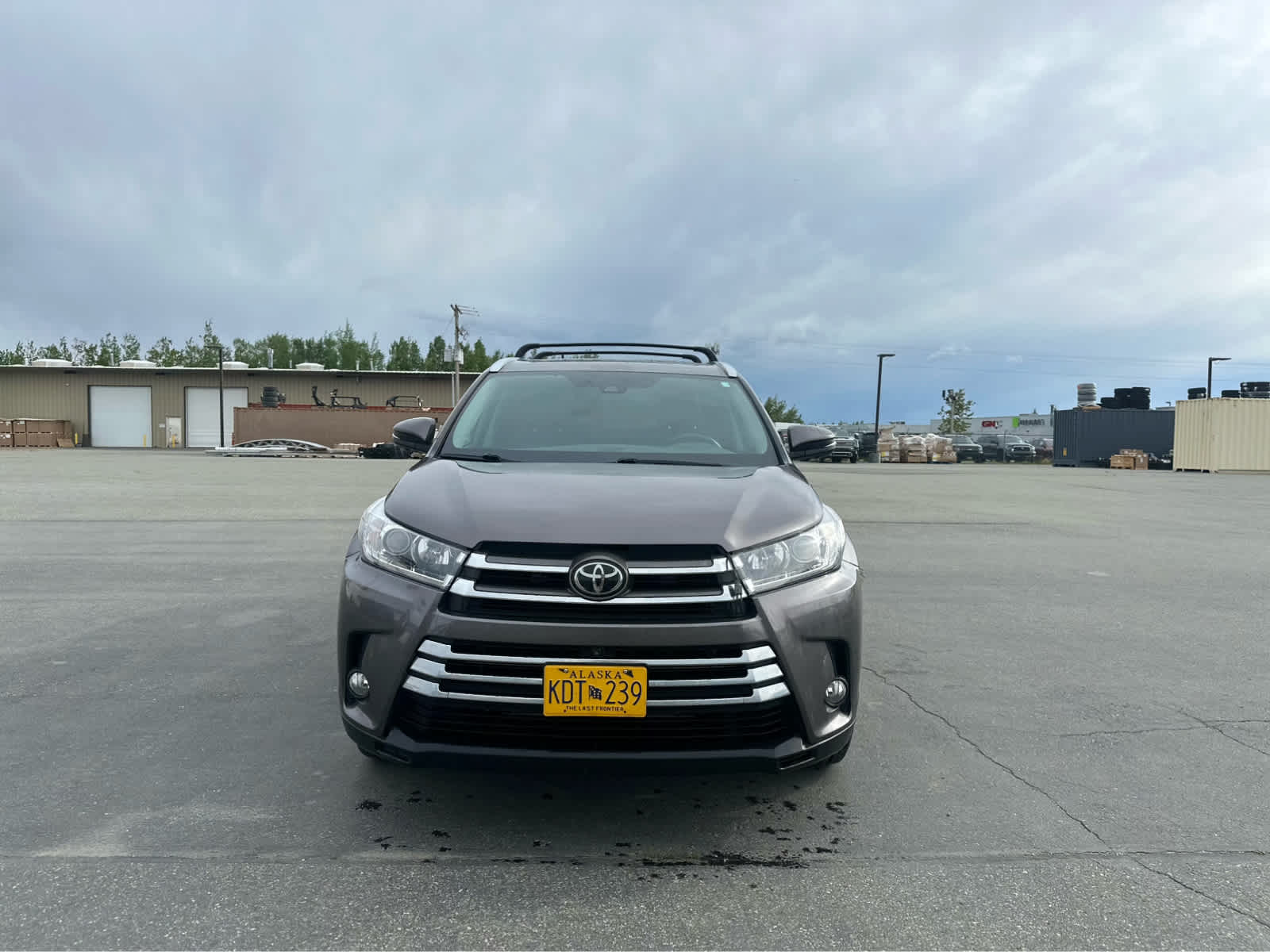 Used 2018 Toyota Highlander Limited Platinum with VIN 5TDDZRFH8JS889220 for sale in Wasilla, AK